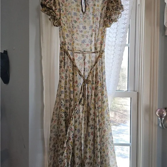 Doen Floret Dress - Picture 3 of 9